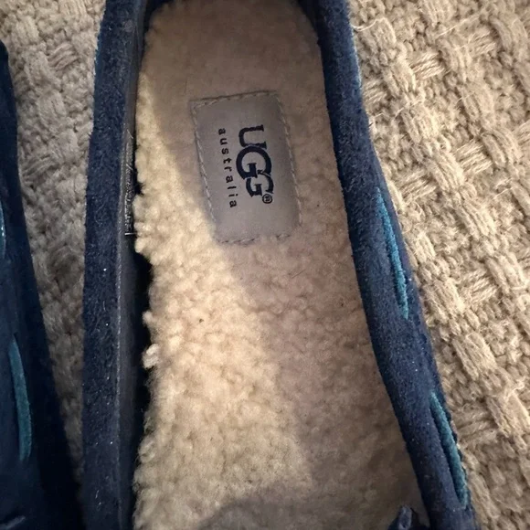 UGG Moccasins Women’s (Authentic) - Picture 8 of 11